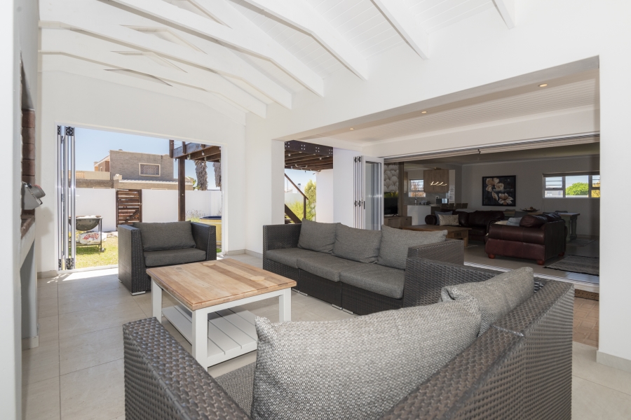 3 Bedroom Property for Sale in Langebaan North Western Cape